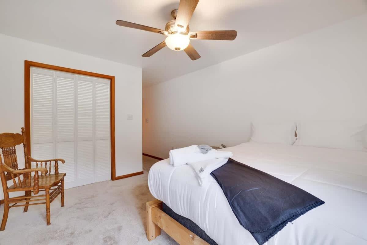 Relax In Blakeslee - Spacious 5Br Home With Bbq Экстерьер фото