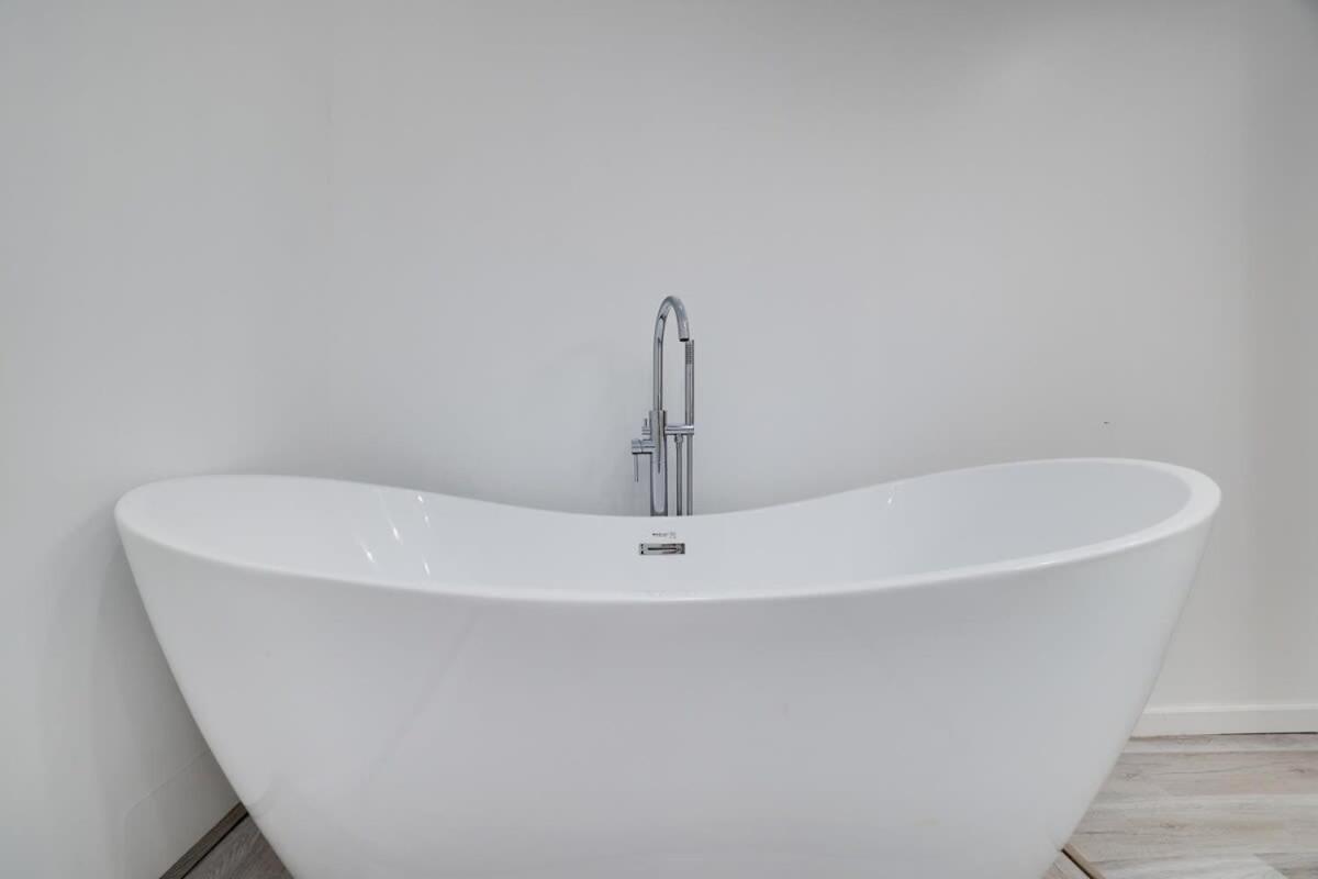 Relax In Blakeslee - Spacious 5Br Home With Bbq Экстерьер фото
